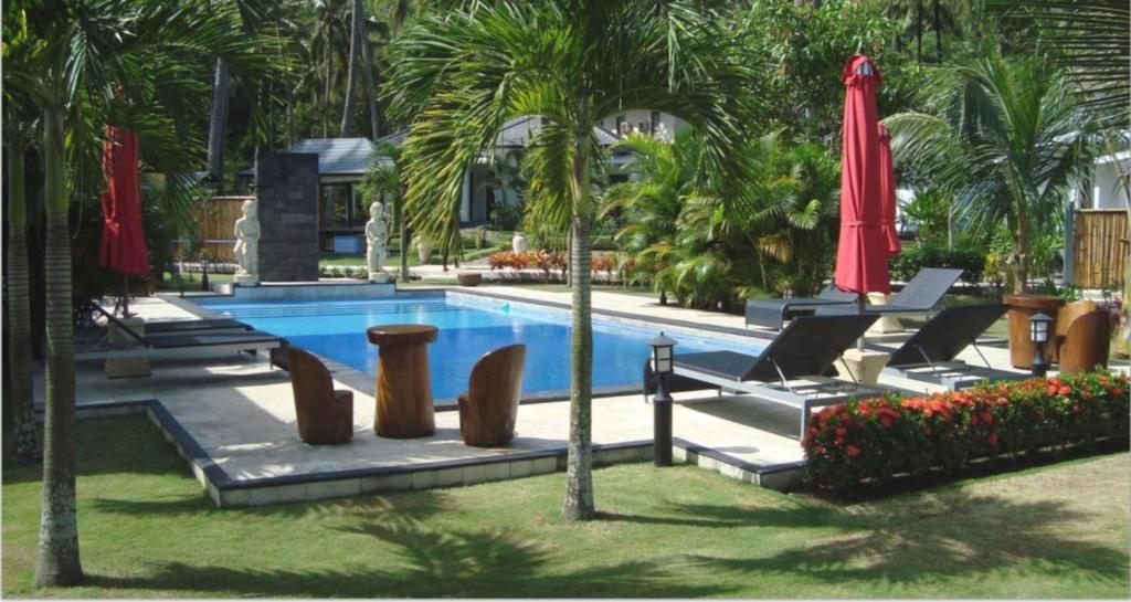 Dream Estate Resort Senggigi Exterior photo